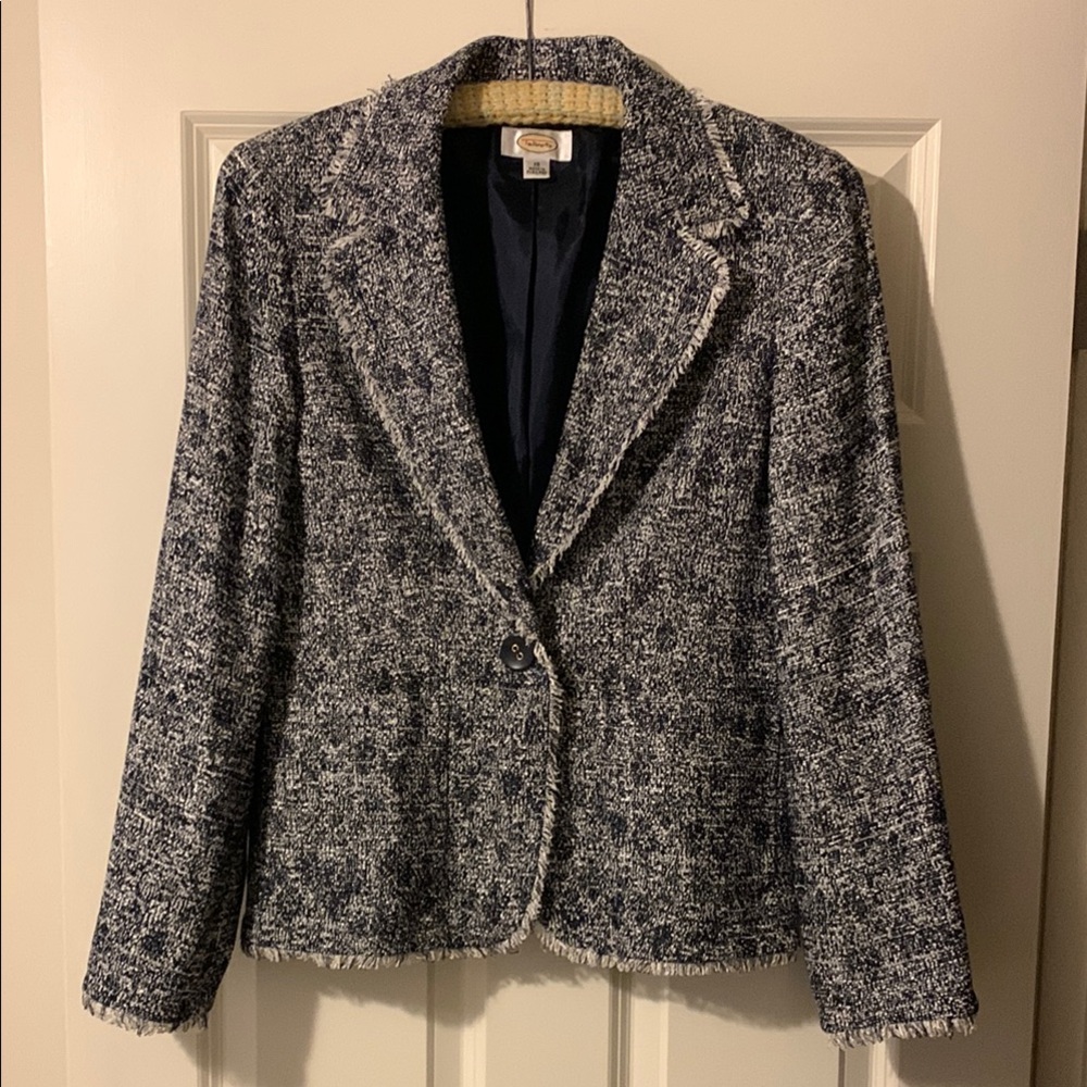Talbots size 10 tweed black & white jacket
